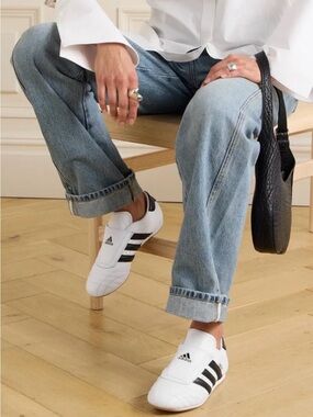 NIB Adidas Taekwondo White/Black Slip On Size 6